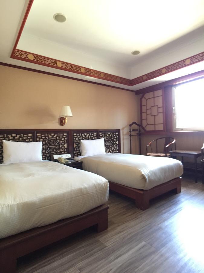 Hua Du Hotel Keelung Exterior photo